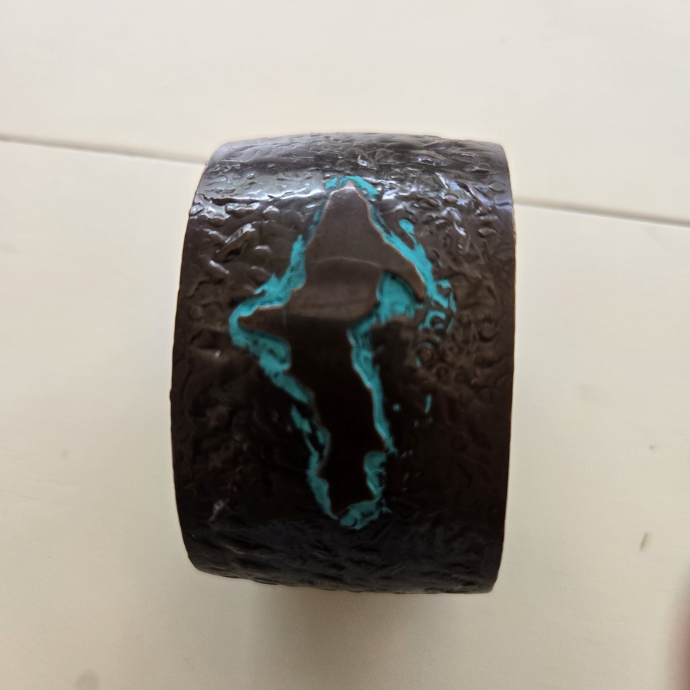 Elegant Black and Turquoise Bracelet